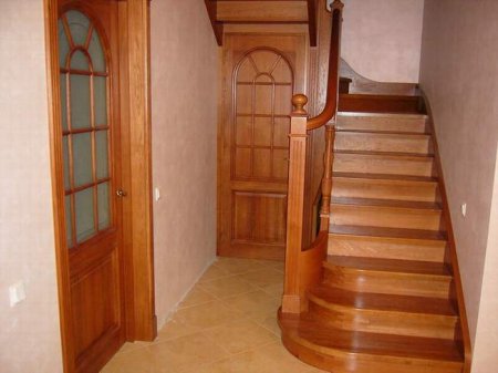 Разновидности лестниц для дома