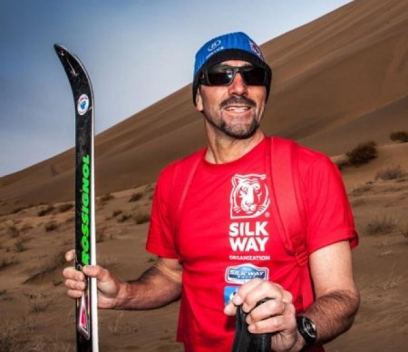 На лыжах по пустыне Гоби прокатился международный посол ралли «Шёлковый путь»