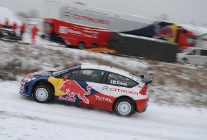 Кими Райкконен (Kimi Raikkonen) за рулем Citroen C4 WRC