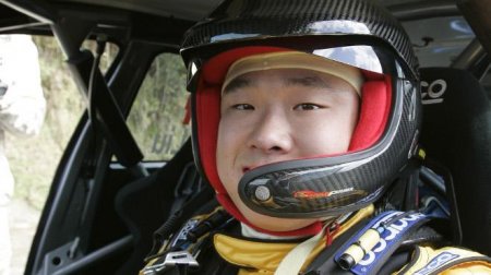 Лю Чжао Дун за рулем Ford Focus WRC