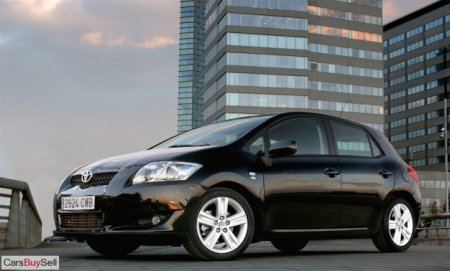 Toyota Auris - японская мечта