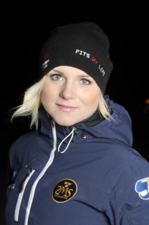 Карлссон провела гонку в Швеции