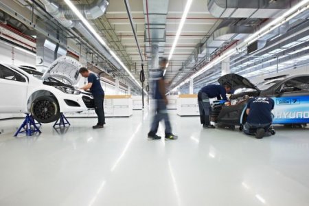Hyundai презентовала свою новую базу в Альценау