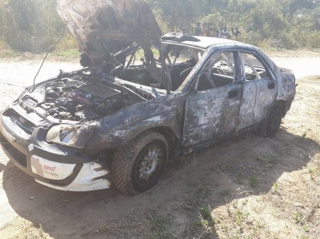 Чемпион Африки спалил свой автомобиль
