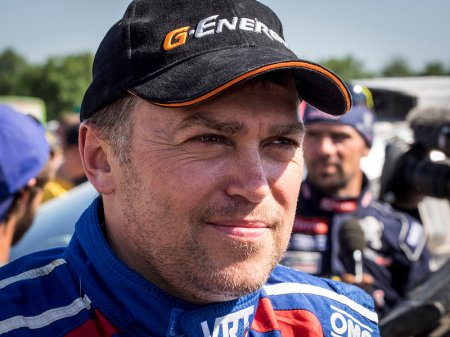 Васильев:""Этот "Дакар" был больше похож на удлиненную гонку WRC"