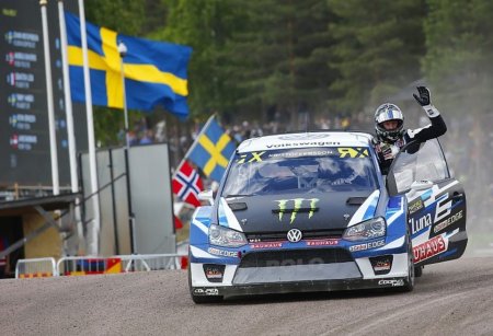 Йохан Кристофферссон уверенно победил на этапе WRX в шведском Хельесе
