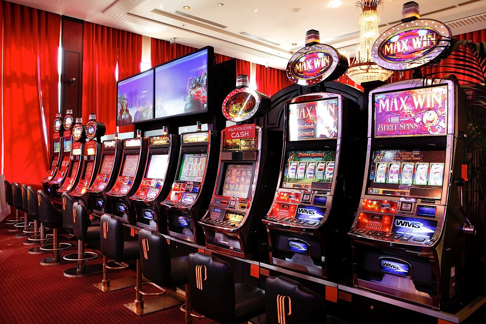 казино игровые автоматы фотографии